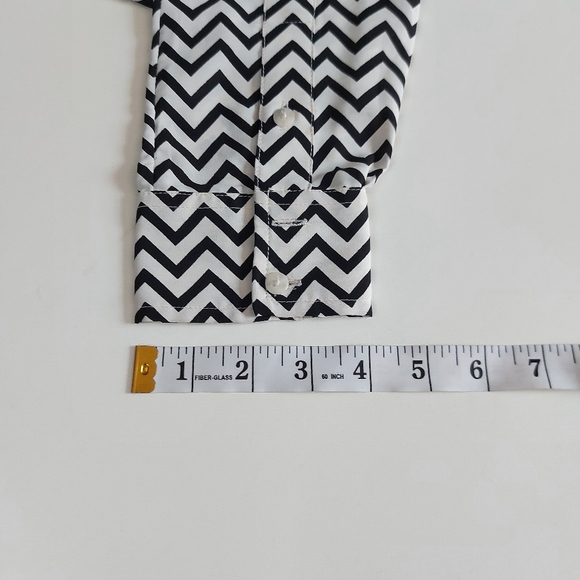 American Eagle Outfitters Women's Blouse Size Sm. - Picture 16 of 16